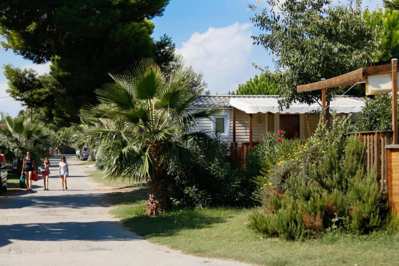 Mobil-Home 3Ch 34 M2 A Saint-Cyprien Dış mekan fotoğraf